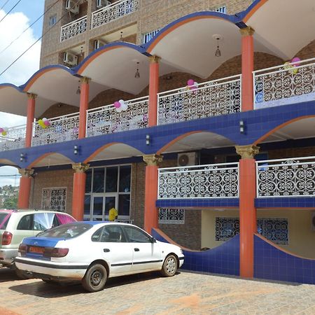 Nikita Hotel Yaoundé Kültér fotó