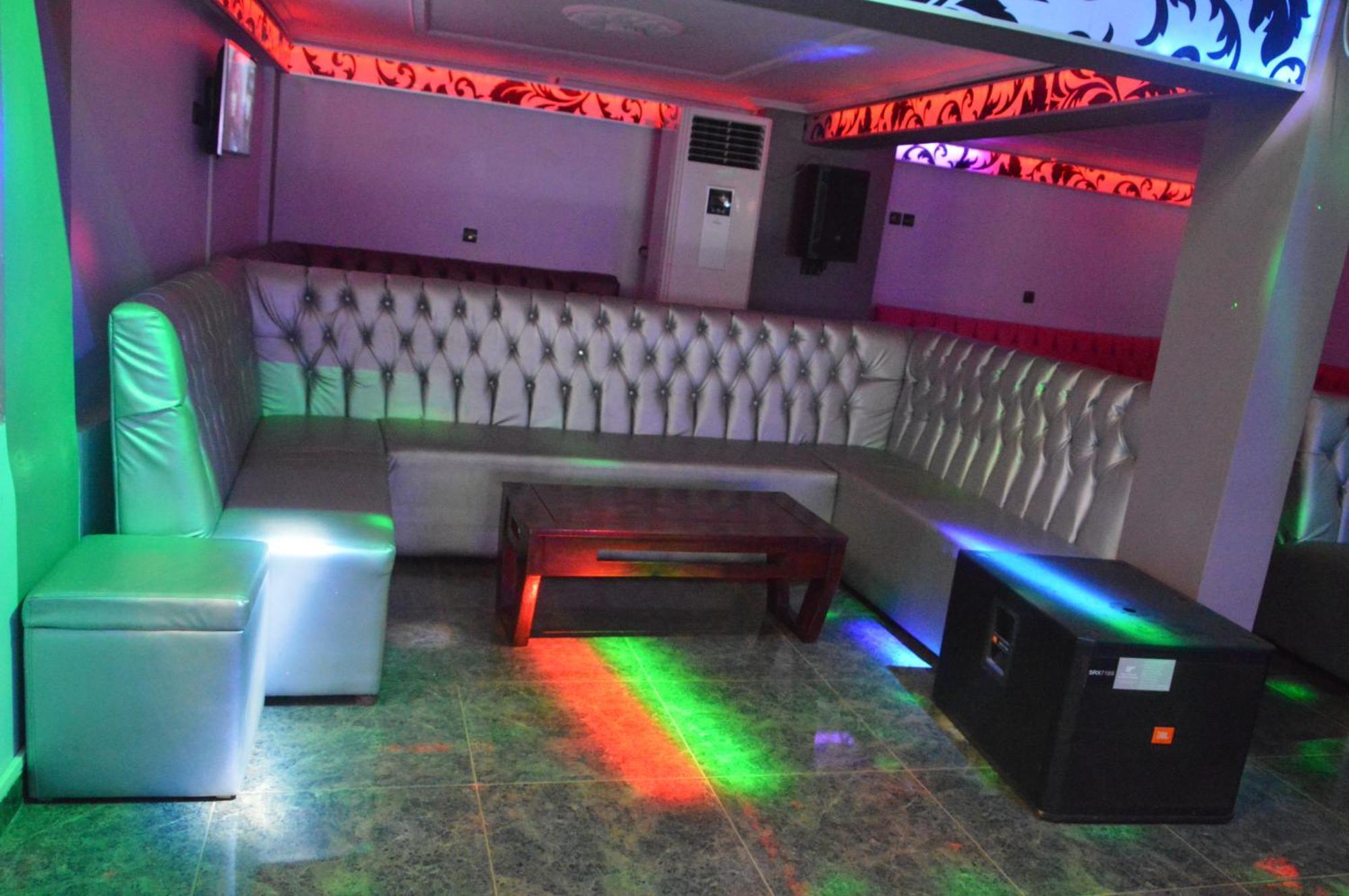 Nikita Hotel Yaoundé Kültér fotó