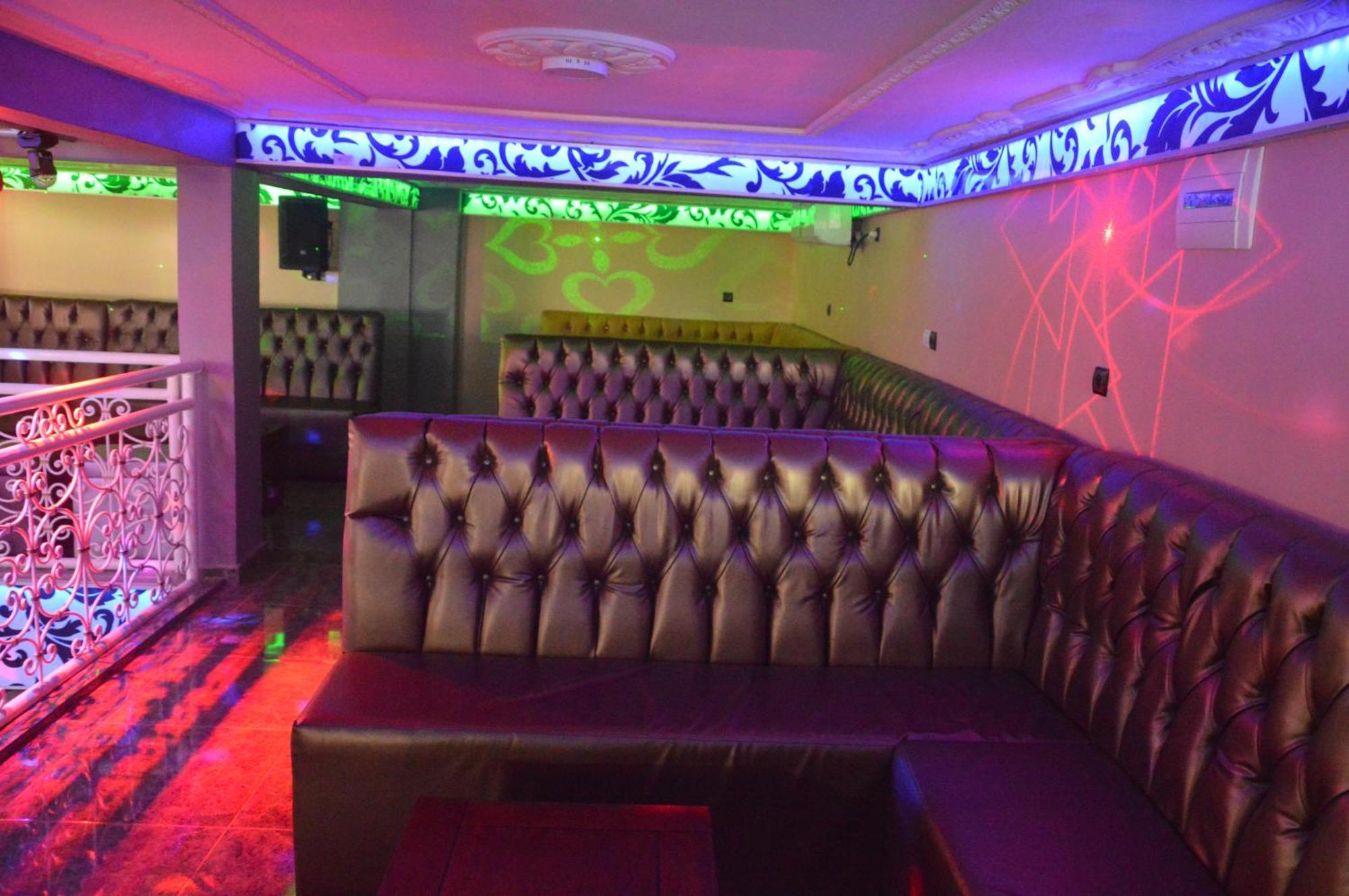 Nikita Hotel Yaoundé Kültér fotó