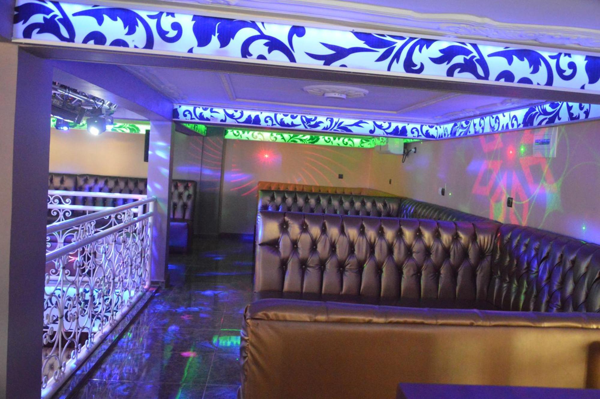 Nikita Hotel Yaoundé Kültér fotó