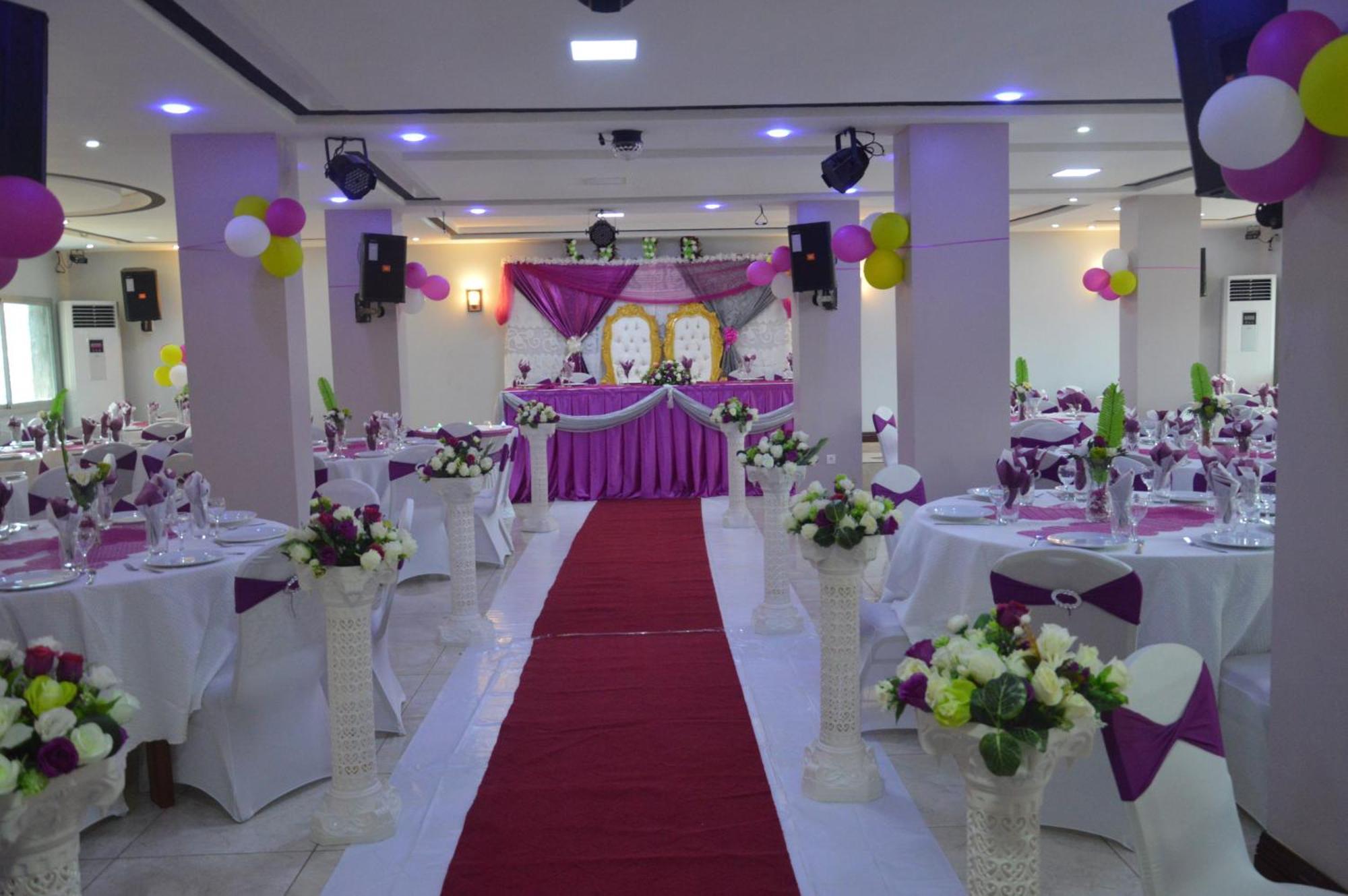 Nikita Hotel Yaoundé Kültér fotó