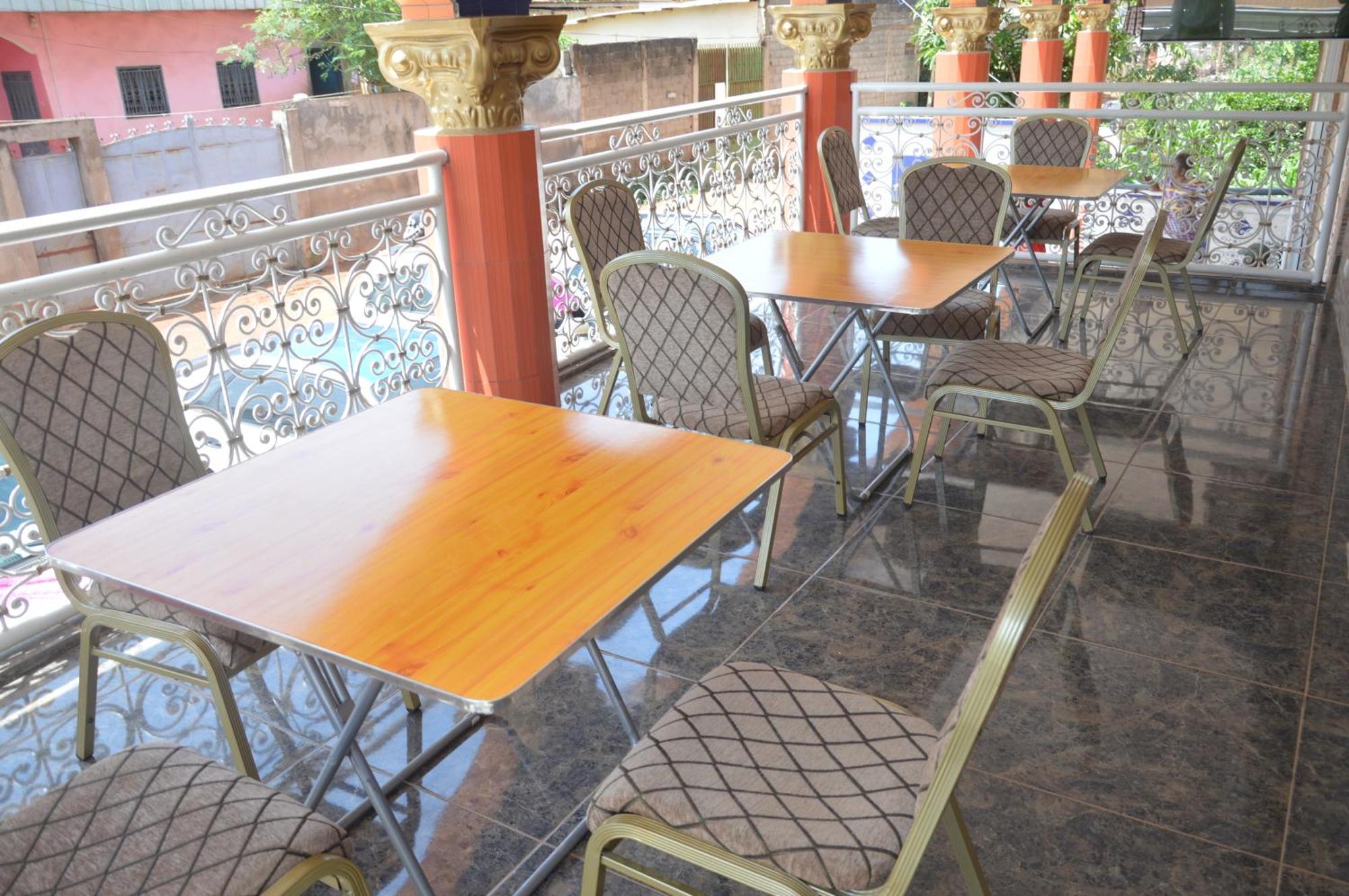Nikita Hotel Yaoundé Kültér fotó
